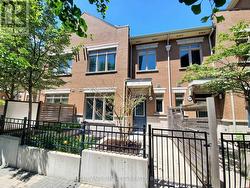 107 - 383 PRINCE OF WALES DRIVE  Mississauga, ON L5B 0C7