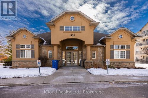 103 - 1450 Bishops Gate, Oakville, ON - Outdoor With Facade
