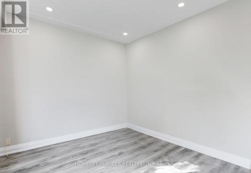 7 Cardill Crescent, Waterloo, ON - Indoor Photo Showing Other Room