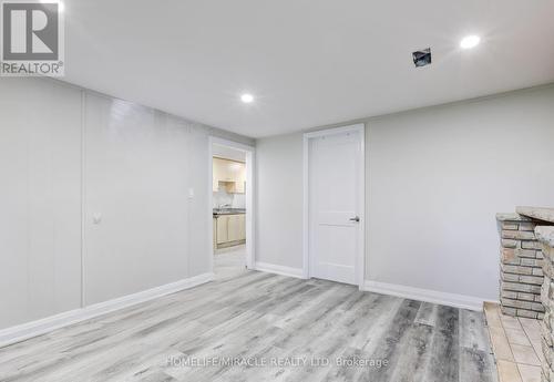 7 Cardill Crescent, Waterloo, ON - Indoor Photo Showing Other Room