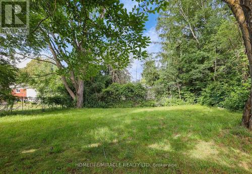 7 Cardill Crescent, Waterloo, ON - Outdoor