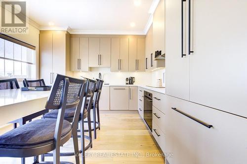3553 Jorie Crescent, Mississauga, ON - Indoor Photo Showing Kitchen