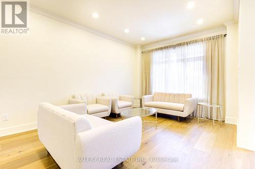 3553 Jorie Crescent, Mississauga, ON - Indoor