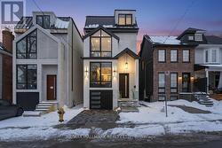 10 WHEELER AVENUE  Toronto, ON M4L 3V2