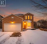 17 DAKIN DRIVE  Ajax, ON L1T 2R8