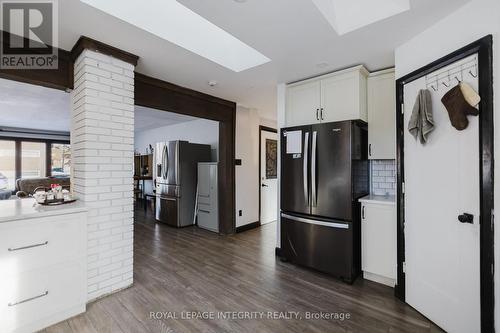1197 Deer Park Road, Ottawa, ON - Indoor Photo Showing Kitchen