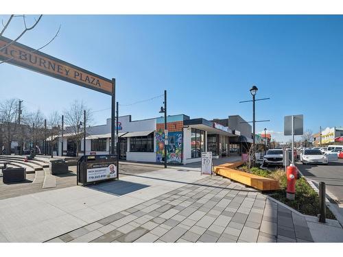 20466 Fraser Highway, Langley, BC 