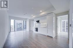 2006 - 8 CUMBERLAND STREET  Toronto, ON M4W 0B6