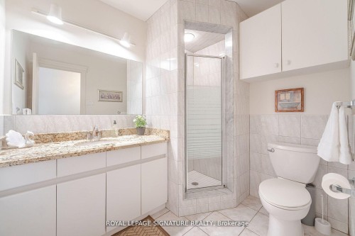 4097 Hickory Drive, Mississauga, ON - Indoor Photo Showing Bathroom