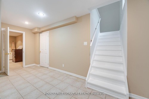 4097 Hickory Drive, Mississauga, ON - Indoor Photo Showing Other Room