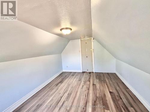 25 Niagara Street, Hamilton, ON - Indoor Photo Showing Other Room