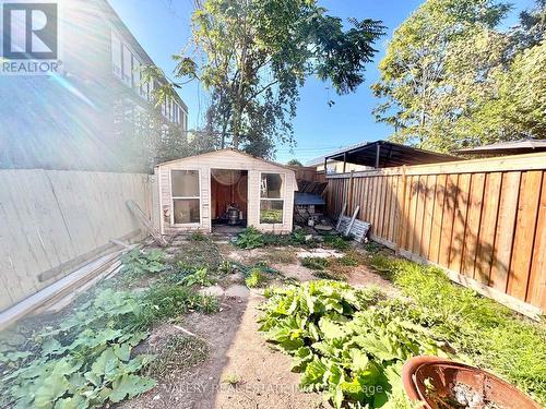 25 Niagara Street, Hamilton, ON - Outdoor