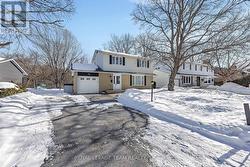 55 COLDSTREAM DRIVE  Ottawa, ON K0A 3P0