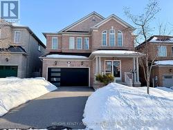 57 TEN OAKS BOULEVARD  Vaughan, ON L4K 5G3