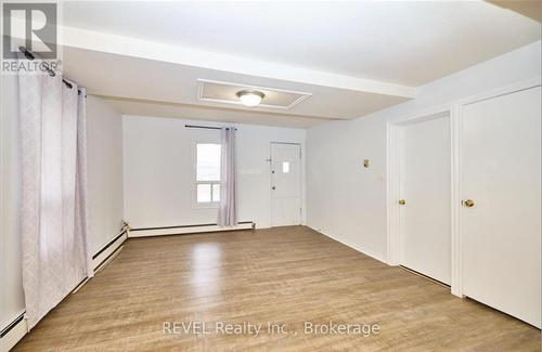8 Pelham Road, St. Catharines (Western Hill), ON - Indoor Photo Showing Other Room