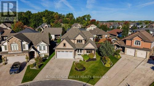 6379 CHRISTOPHER CRESCENT  Niagara Falls, ON L2H 0B3