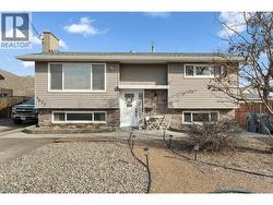 1077 DESMOND Place  Kamloops, BC V2B 5L2