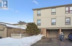 31 - 117 JANEFIELD AVENUE  Guelph (Dovercliffe Park/Old University), ON N1G 2L4