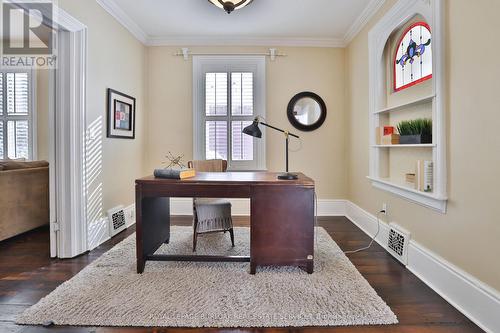 455 Nelson Avenue, Burlington, ON - Indoor Photo Showing Other Room