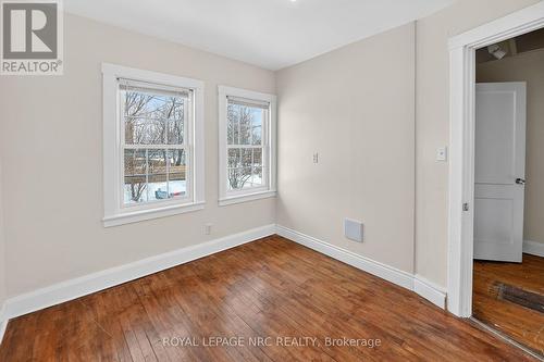 211 Lincoln Street, Welland (Lincoln/Crowland), ON - Indoor Photo Showing Other Room