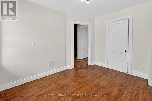 211 Lincoln Street, Welland (Lincoln/Crowland), ON - Indoor Photo Showing Other Room