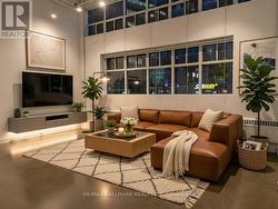 131 - 1173 DUNDAS STREET E  Toronto, ON M4M 3P1