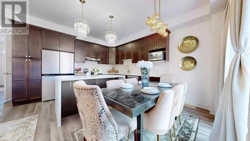 902 Sumac Crescent, Milton, ON - Indoor Photo Showing Dining Room