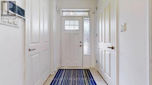 902 Sumac Crescent, Milton, ON - Indoor Photo Showing Other Room