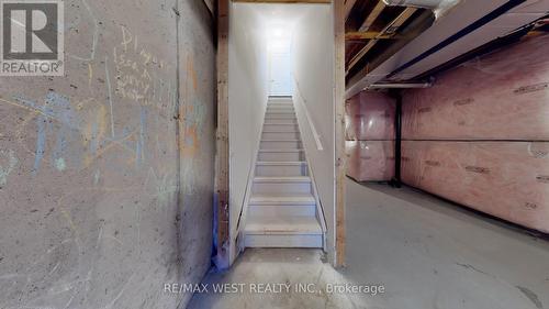 902 Sumac Crescent, Milton, ON - Indoor