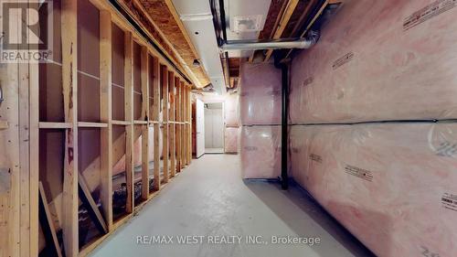 902 Sumac Crescent, Milton, ON - Indoor