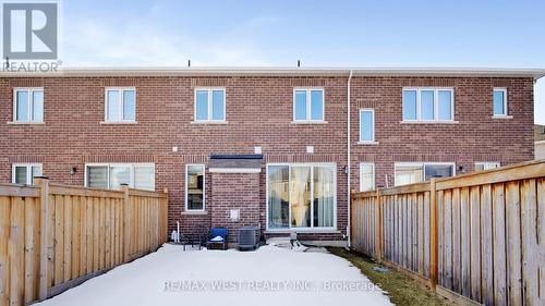 902 Sumac Crescent, Milton, ON - Outdoor With Exterior