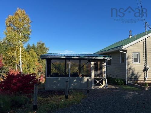692 Portage Road, Wilburn, NS 