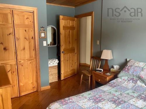 692 Portage Road, Wilburn, NS 