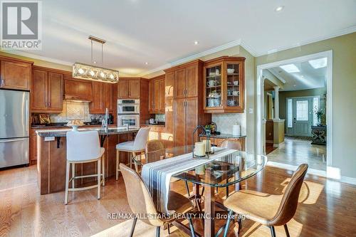 64 Button Crescent, Uxbridge, ON - Indoor