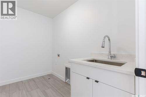 421 Traeger Close, Saskatoon, SK - Indoor