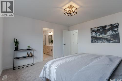 421 Traeger Close, Saskatoon, SK - Indoor Photo Showing Bedroom