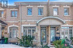 25 HOUNSLOW AVENUE  Toronto, ON M2N 2A9