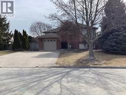 342 THORN RIDGE CRESCENT  Amherstburg, ON N9V 3X4