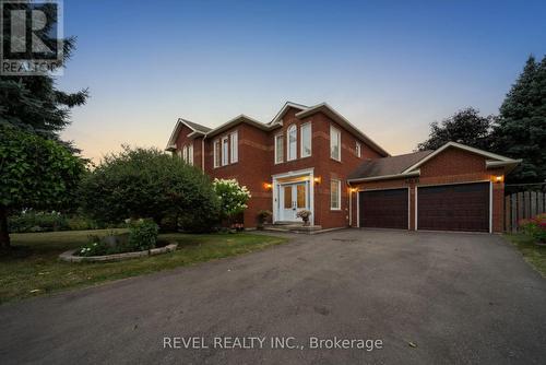 3723 Trelawny Circle, Mississauga, ON - Outdoor