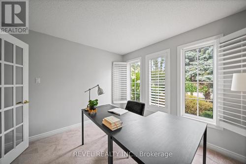 3723 Trelawny Circle, Mississauga, ON - Indoor