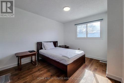 50 Everest Street, Hamilton, ON - Indoor Photo Showing Bedroom