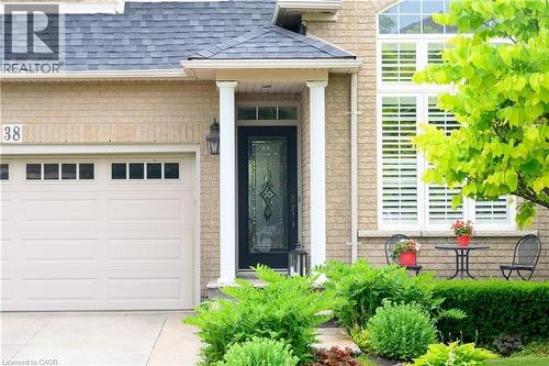 38 Sunbeam Drive, Hamilton, ON - Outdoor