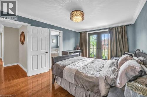 38 Sunbeam Drive, Hamilton, ON - Indoor Photo Showing Bedroom