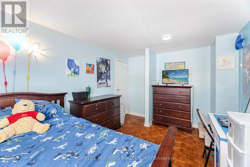 7695 Priory Crescent, Mississauga, ON - Indoor Photo Showing Bedroom