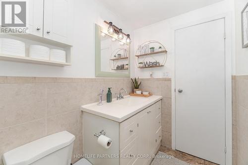7695 Priory Crescent, Mississauga, ON - Indoor Photo Showing Bathroom
