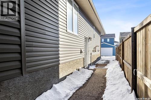 5313 Mitchinson Way, Regina, SK - Outdoor With Exterior