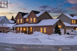 284 VICTORIA AVENUE N  Kawartha Lakes (Lindsay), ON K9V 6A8