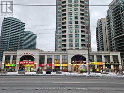 19A FINCH AVENUE  Toronto, ON M2N 7K4