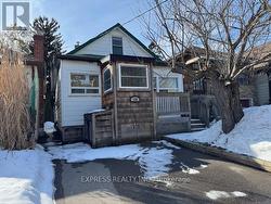 126 SIXTEENTH STREET  Toronto, ON M8V 3K1