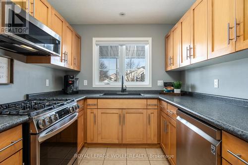 46 Spring Wagon Lane, Elmira, ON - Indoor Photo Showing Kitchen